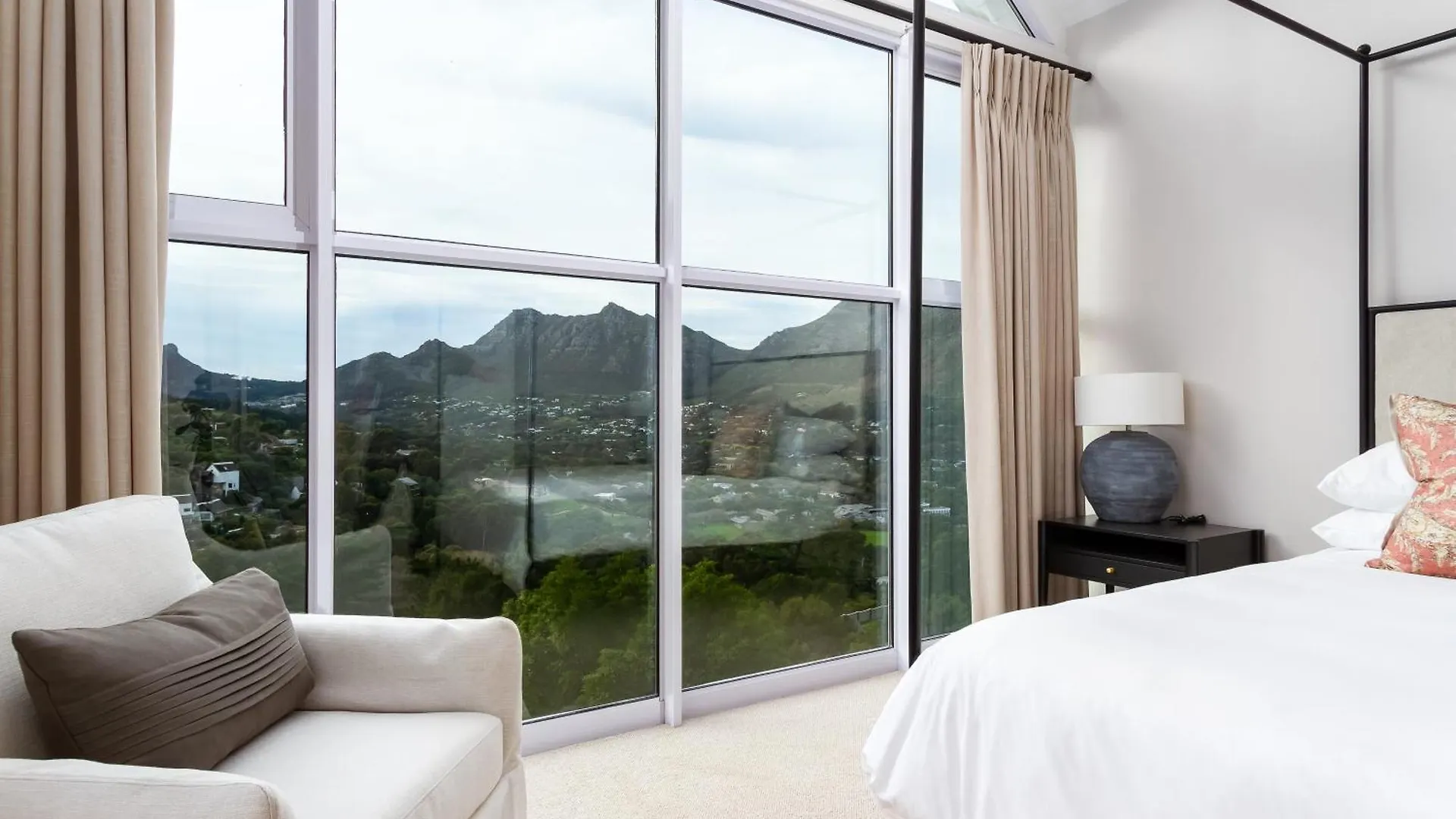 Bay Haven Collection, Hout Bay Aparthotel