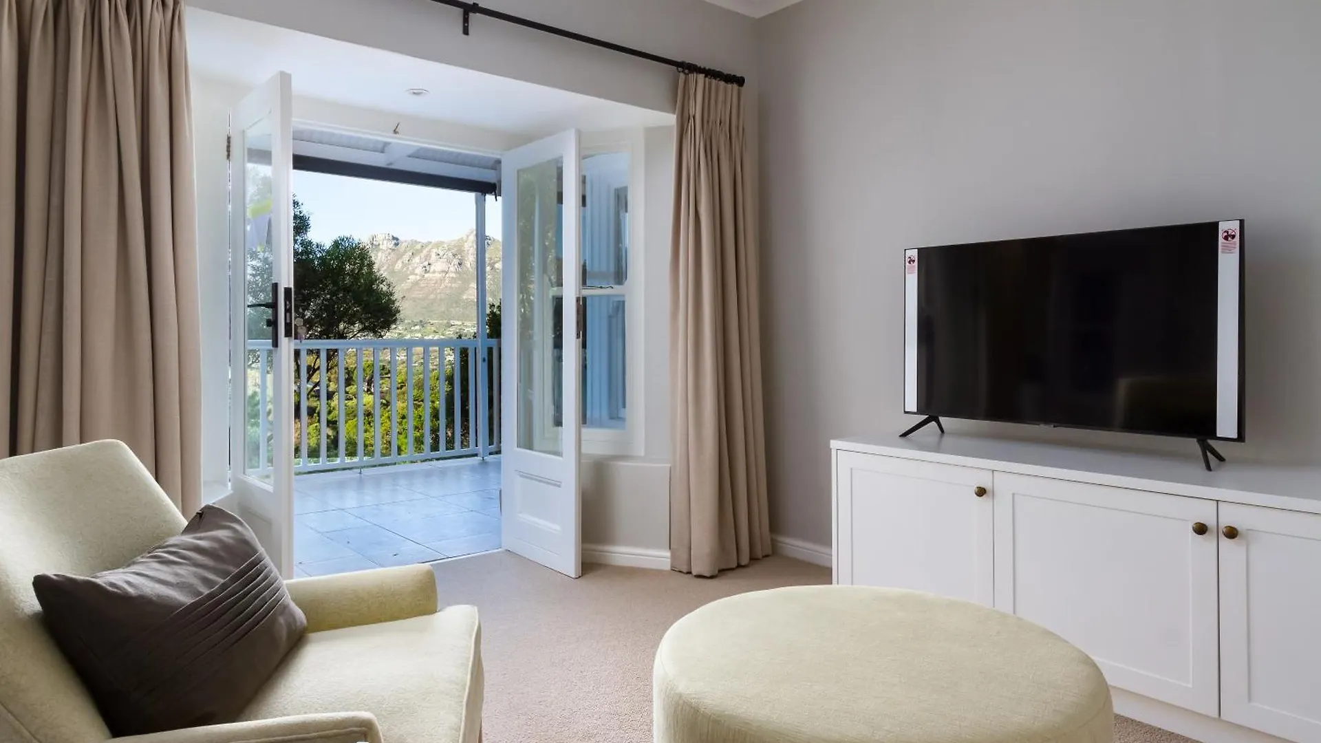 Bay Haven Collection, Hout Bay Aparthotel South Africa