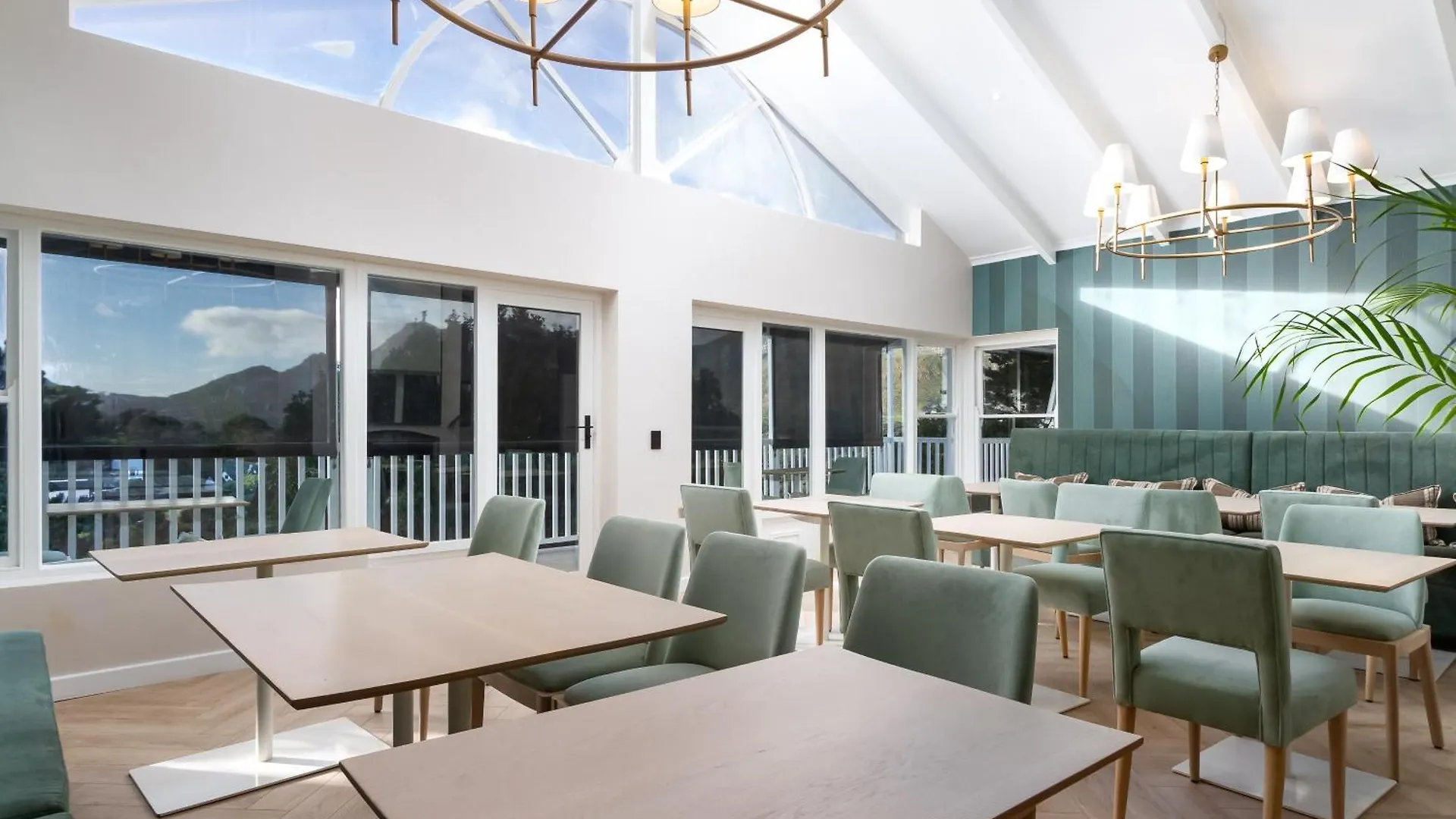 Bay Haven Collection, Hout Bay Aparthotel